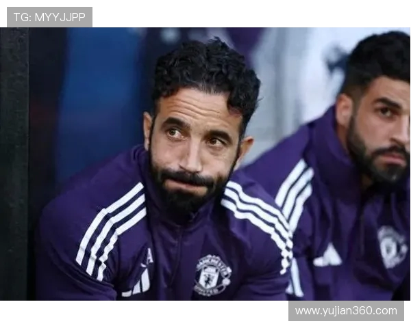 罗马诺：阿莫林坚持留梅努齐尔克泽 下一阶段比赛将更多以他们为核心